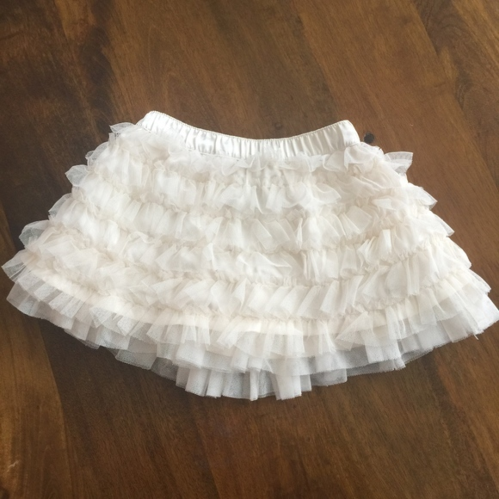 EUC BabyGap Skirt Size 12-18M
